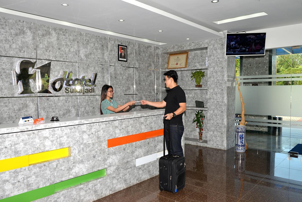 Fresh One Hotel Batam Экстерьер фото